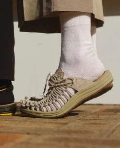Women KEEN Slip-Ons<All Gender Uneek Ii Convertible | Plaza Taupe/Plaza Taupe