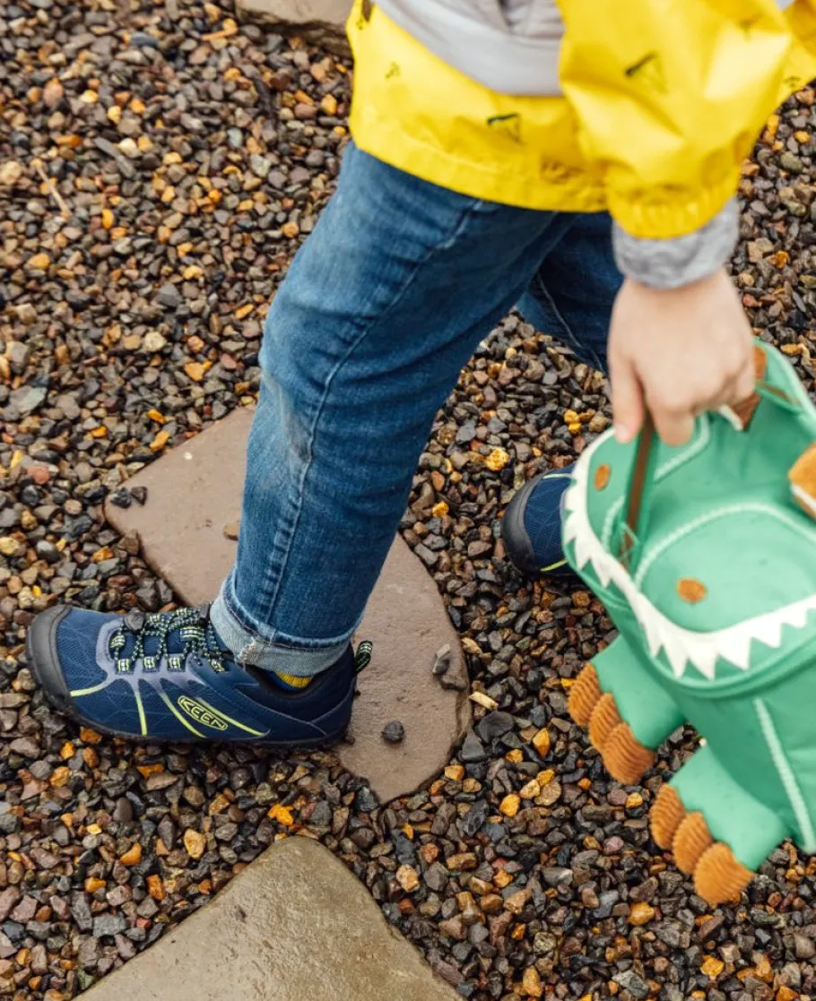 Kids KEEN Shoes<Big Kids' Chandler 2 Cnx Sneaker | Black Iris/Evening Primrose
