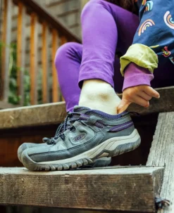 Kids KEEN Shoes<Big Kids' Targhee Waterproof Shoe | Black/Steel Grey