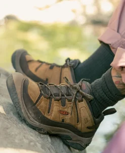 Men KEEN Shoes<Men'S Circadia Vent Wide | Bison/Potters Clay