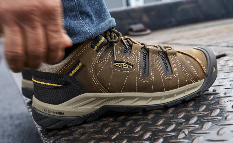 Men KEEN Work Boots & Shoes<Men'S Flint Ii (Soft Toe) | Cascade Brown/Golden Rod