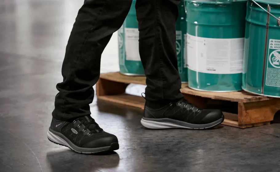 Men KEEN Work Boots & Shoes<Men'S Vista Energy Mid (Carbon-Fiber Toe) | Vapor/Black